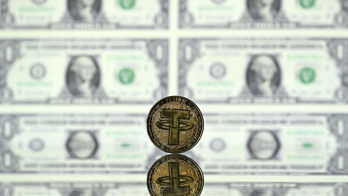 La ley de Japón dice que las monedas estables solo pueden ser emitidas por financistas