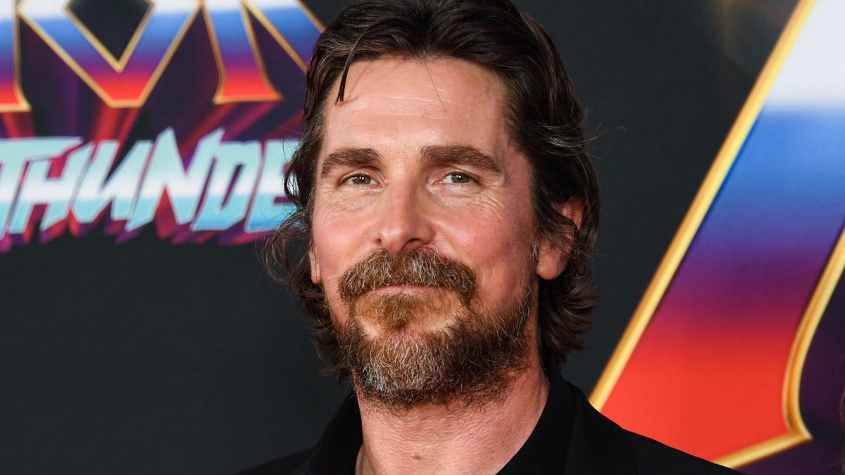 Christian Bale would play Batman again if Christopher Nolan directed