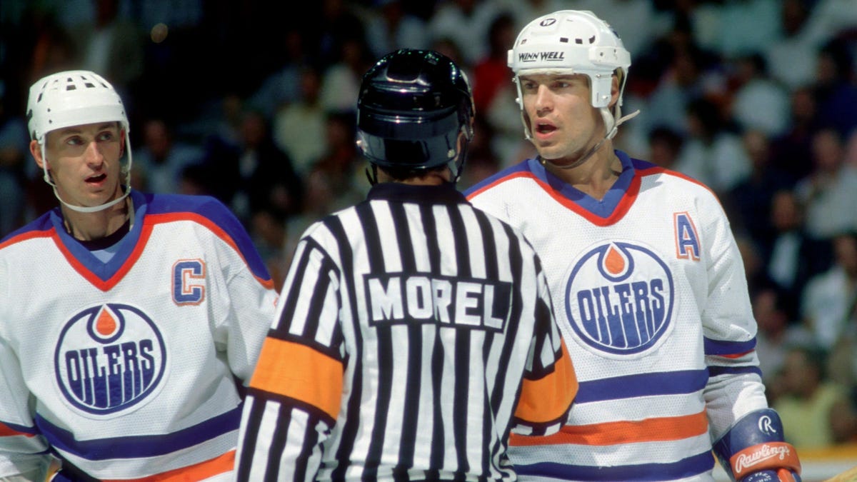 Gary Bettman must make the Oilers wear their ‘80s jerseys for the second round