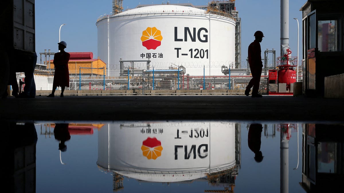 Peak fossil fuel use just came into sight