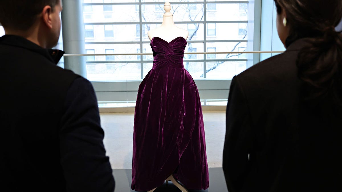 Purple Velvet Maxi Dress with Lace Back – conDiva