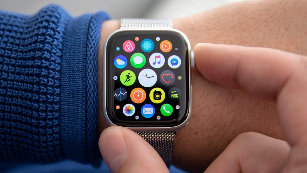 14 Hidden Apple Watch Features You Need to Know About thumbnail