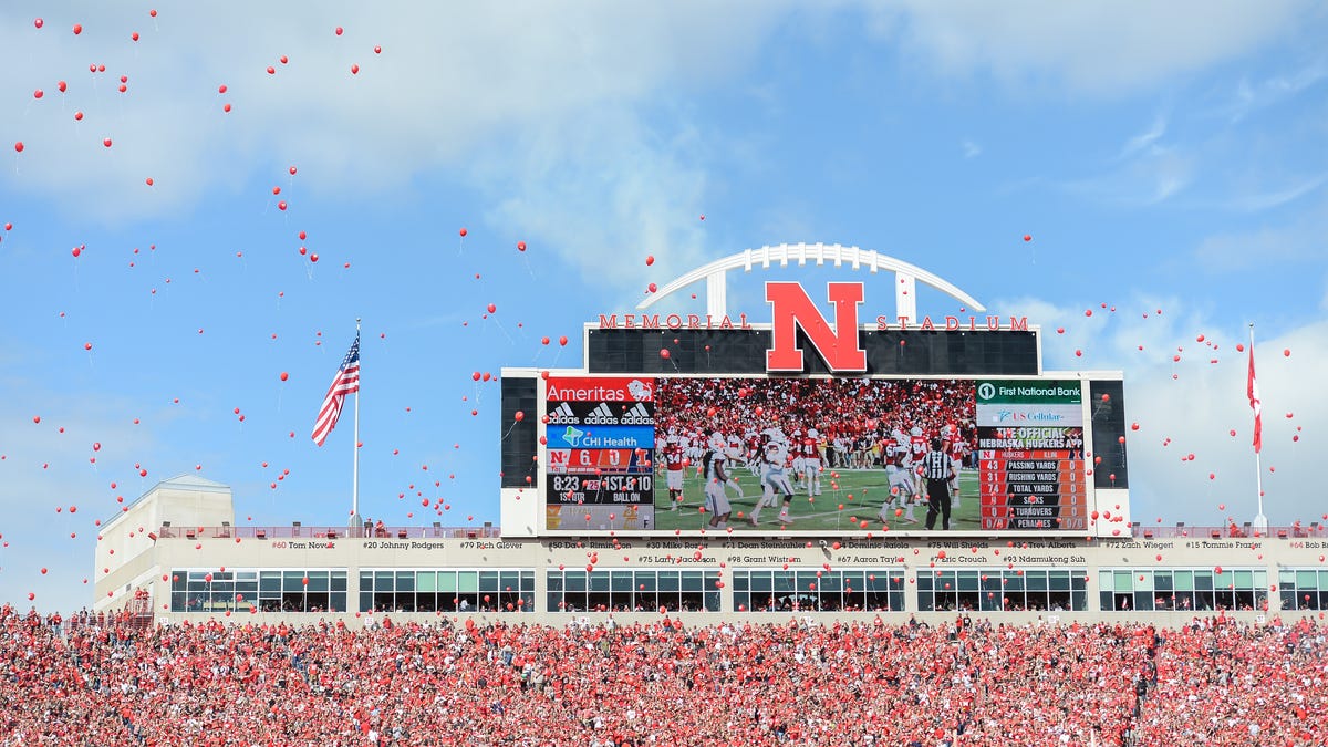 Nebraska football: Holding onto dead traditions since 1999