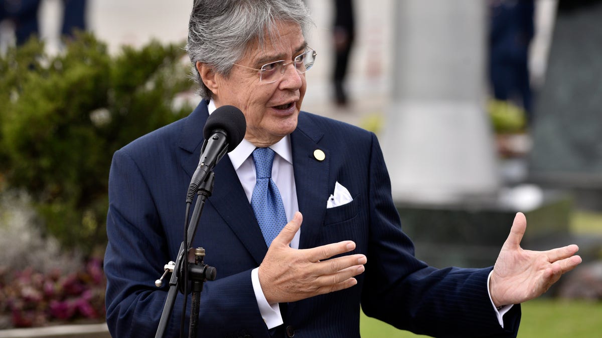 Ecuador's president is threatening to dissolve the legislature over a pending impeachment vote