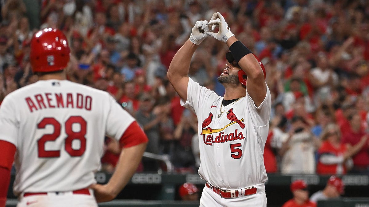 Pujols hits No. 698, and the lies Cardinals fans tell themselves - Deadspin