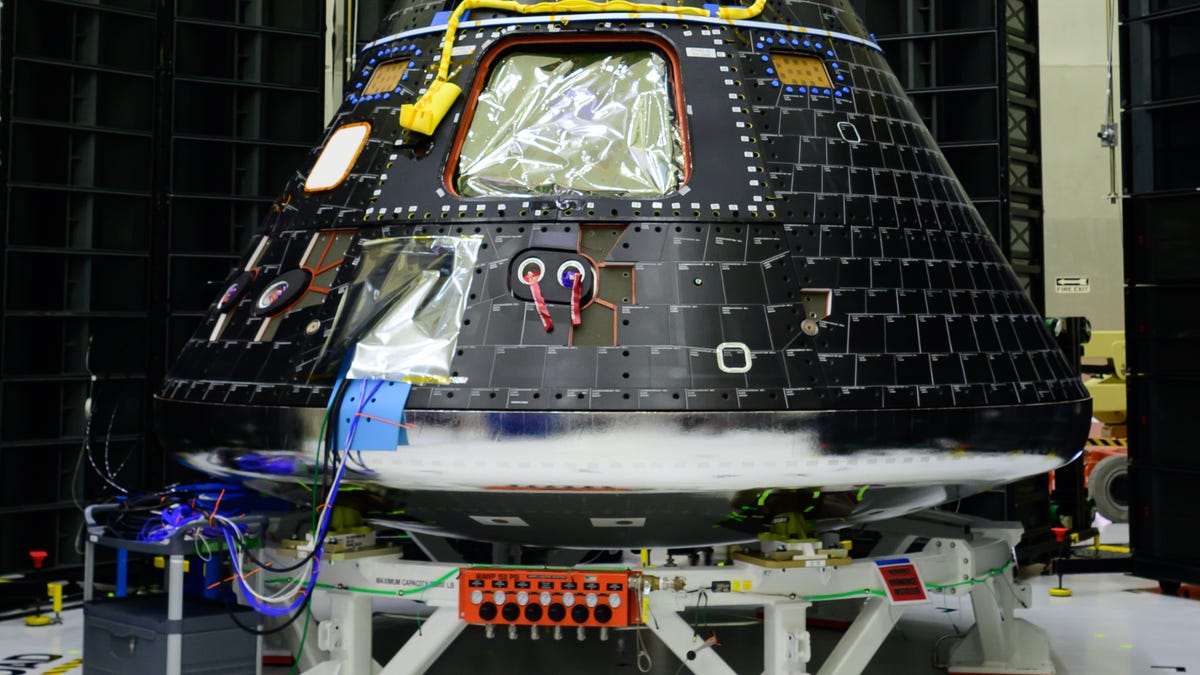 Orion Heat Shield Concern Looms for Artemis 2 Mission