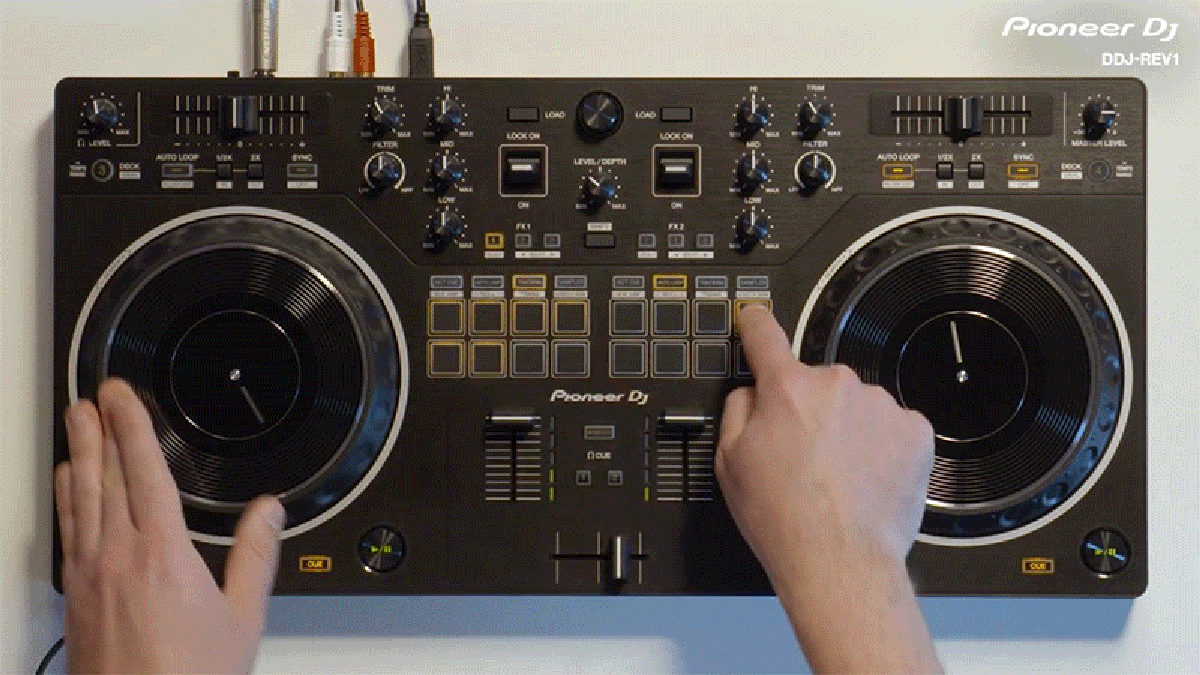 DDJ-REV1【付属品完備】 - DJ機器