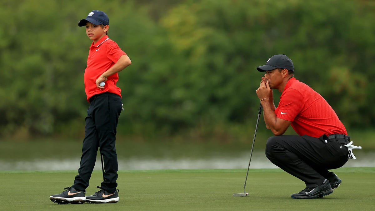 Tiger Woods to play with son at PNC Championship
