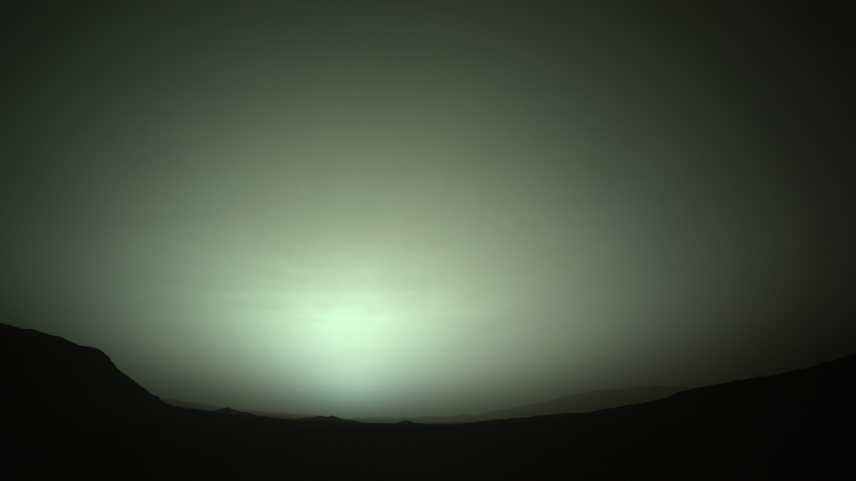 photo of Perseverance Rover Captures Ominous Sign of Mars’ Impending Cloudy Season image