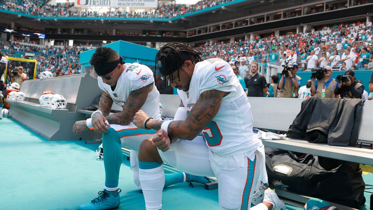 Nfl Players Stopped Kneeling Because Thats What Black
