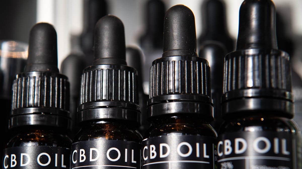 After Woman’s Tumor Unexpectedly Shrinks, Her Doctors Wonder If CBD Oil Played a Role