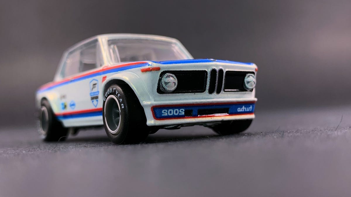 hot wheels bmw 2002 forza