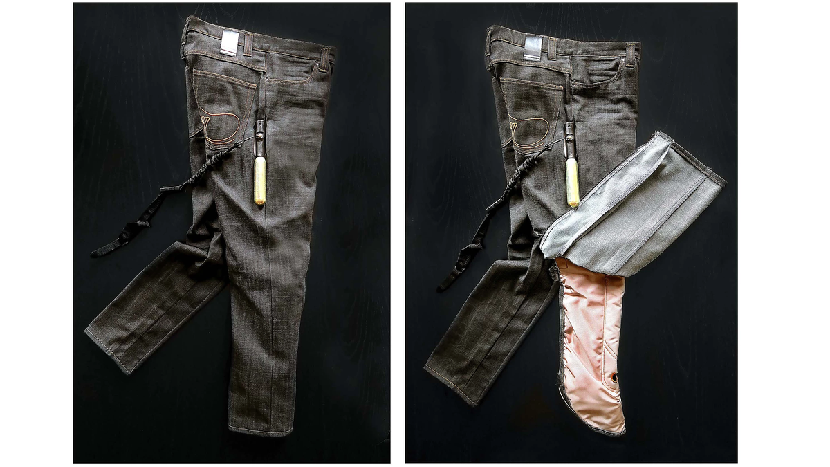 These pants with airbags are perfect for motorcycle travel