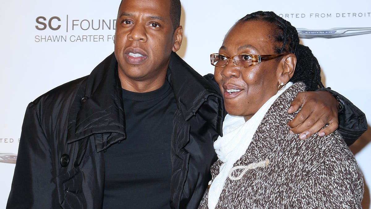 JayZ’s Mom, Gloria Carter, to Receive Special Recognition Award for