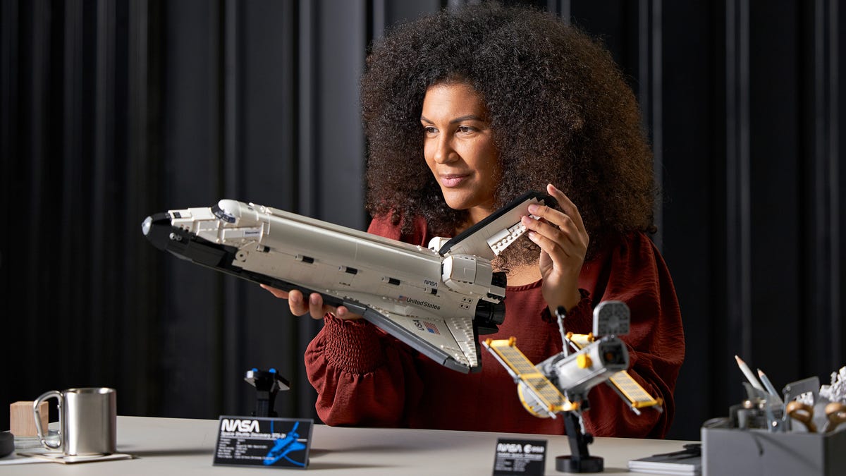 NASA’s Lego space shuttle with the Hubble telescope is very detailed