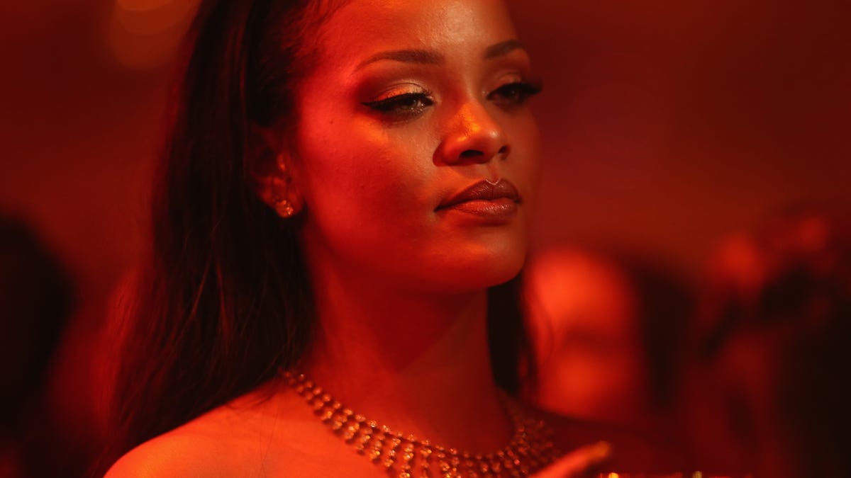 rihanna's body lava