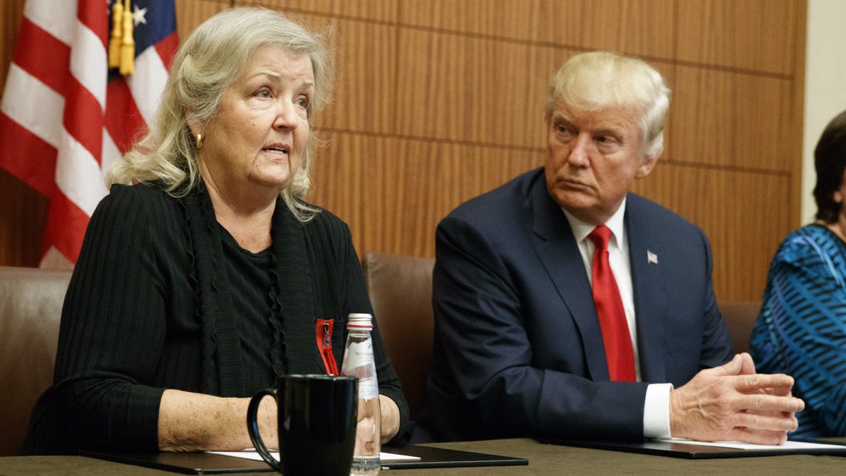 Who is Juanita Broaddrick, and what is her rape accusation against Bill Clinton?