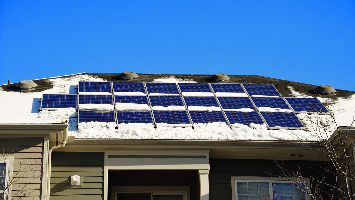 How to Get Your Solar Panels Ready for Winter thumbnail
