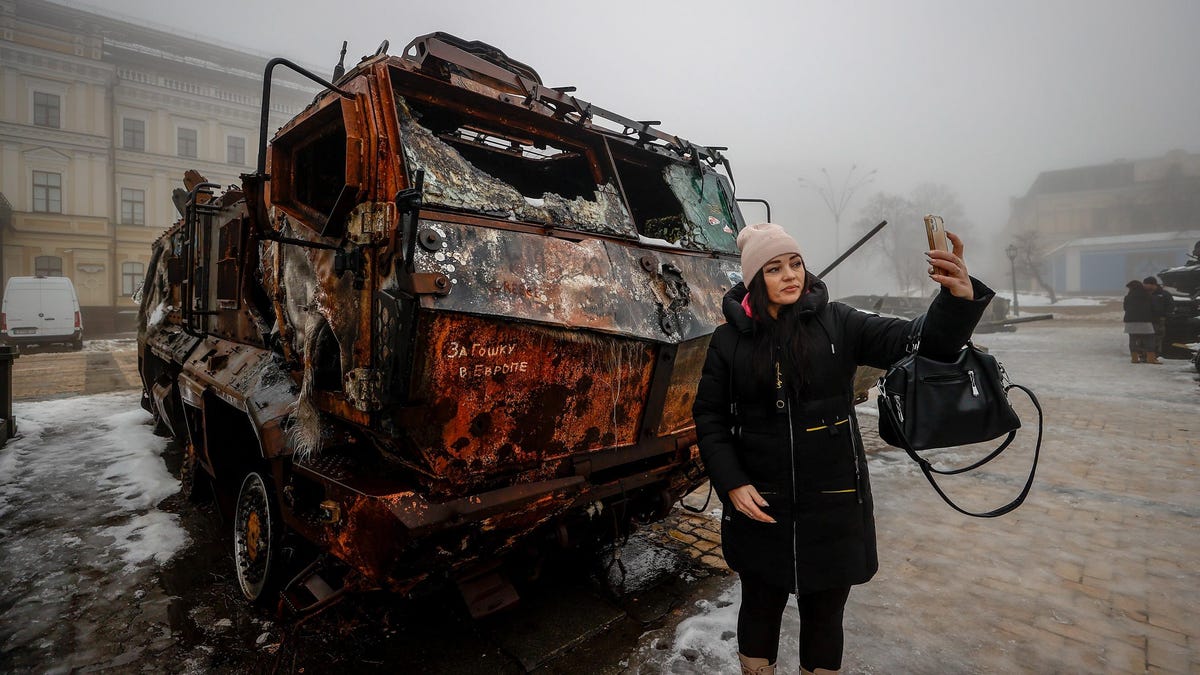 Los desarrolladores ucranianos nos recuerdan el impacto de la guerra mientras Rusia bombardea Kyiv