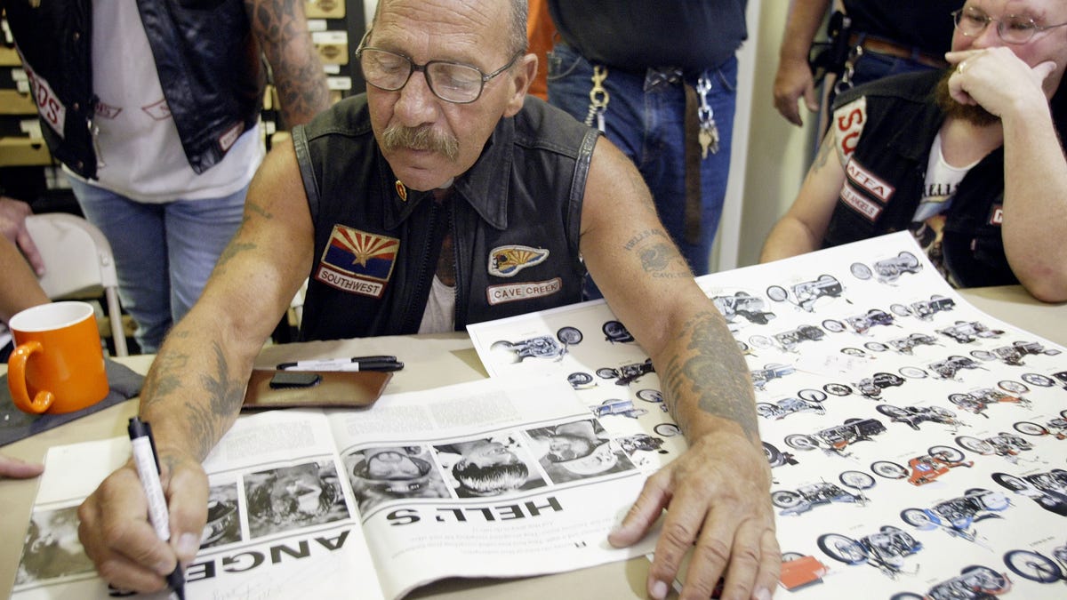 Die Hölle hat einen weiteren Engel, nachdem das berüchtigtste Mitglied der Biker-Gang, Sonny Barger, im Alter von 83 Jahren gestorben ist