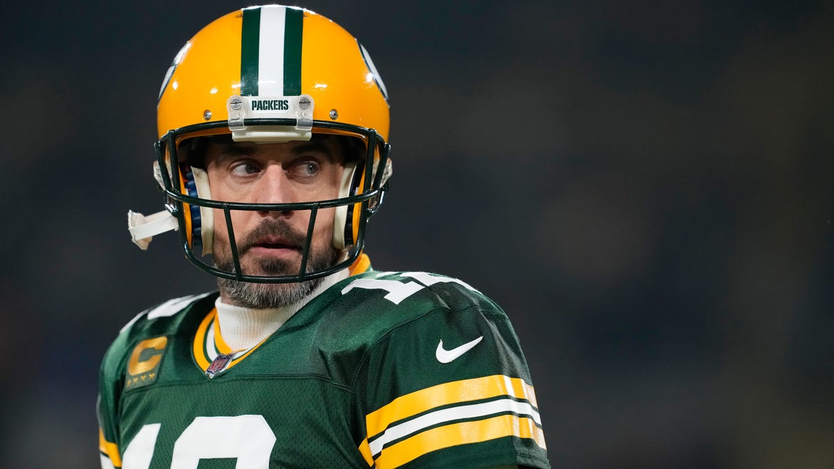 Aaron Rodgers is finally a Jet, thank God, now leave us alone