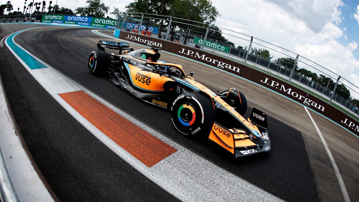 photo of McLaren to Enter Formula E Next Season After Buying Mercedes' Team image