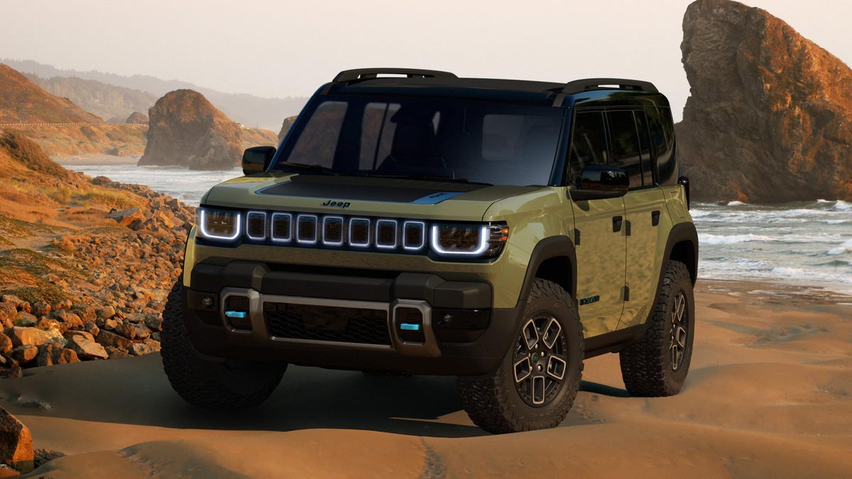 New Electric Jeep 4xe Models: Recon and Wagoneer S