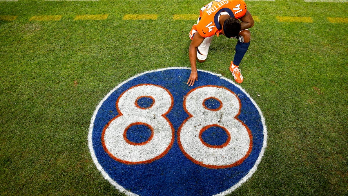 Broncos plan tributes for WR Demaryius Thomas at Mile High Sunday