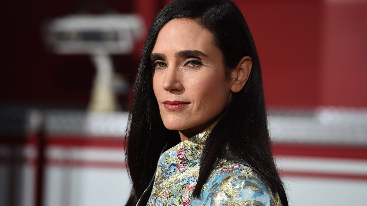 A Snowpiercer TV Series Starring Jennifer Connelly Is in the Works at TNT