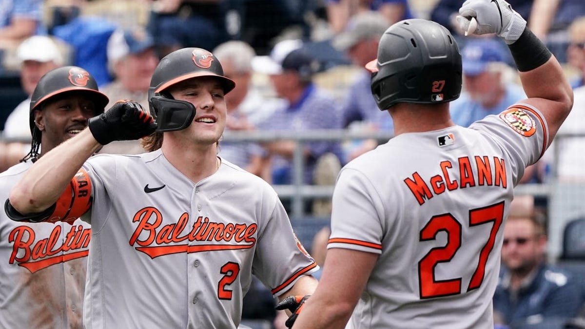 Read more about the article Orioles score 13, take another series