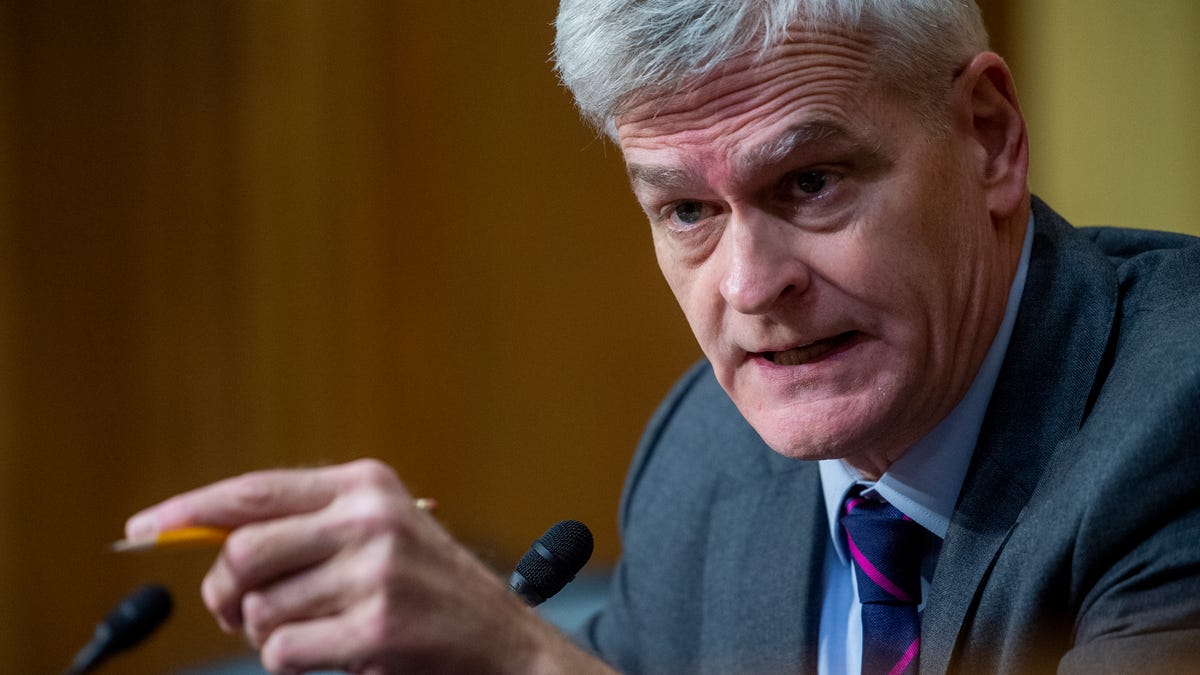 Sen Bill Cassidy Claims Racist Remarks On Maternal Mortality Were Taken Out Of Context 