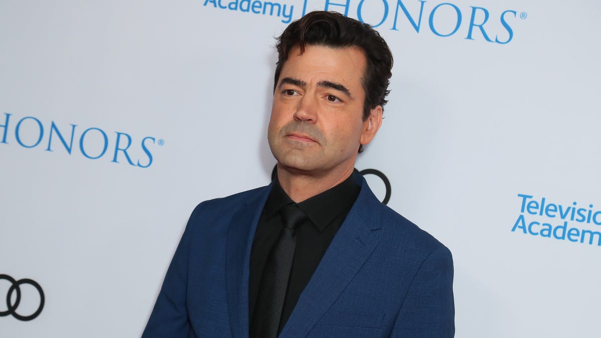 Ron Livingston is replacing Billy Crudup as the new father of Flash