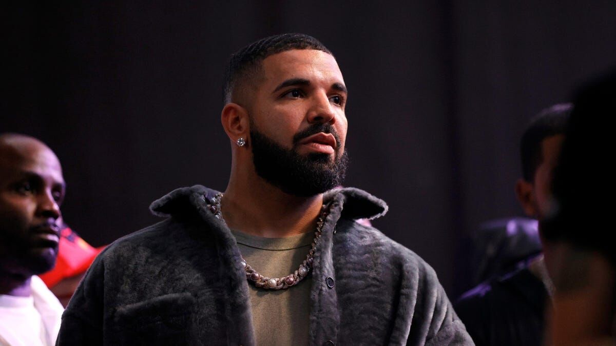Drake’s Longtime Manufacturer Noah ’40’ Shebib Presentations Enhance for Megan Thee Stallion
