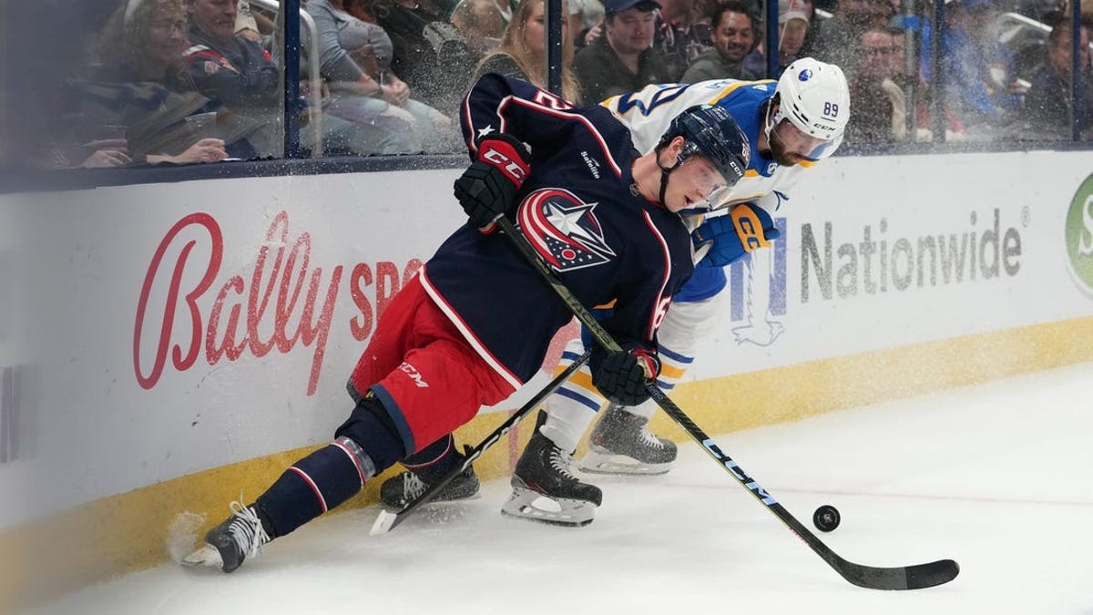 Skinner leads Sabres to 5-2 win over Blue Jackets