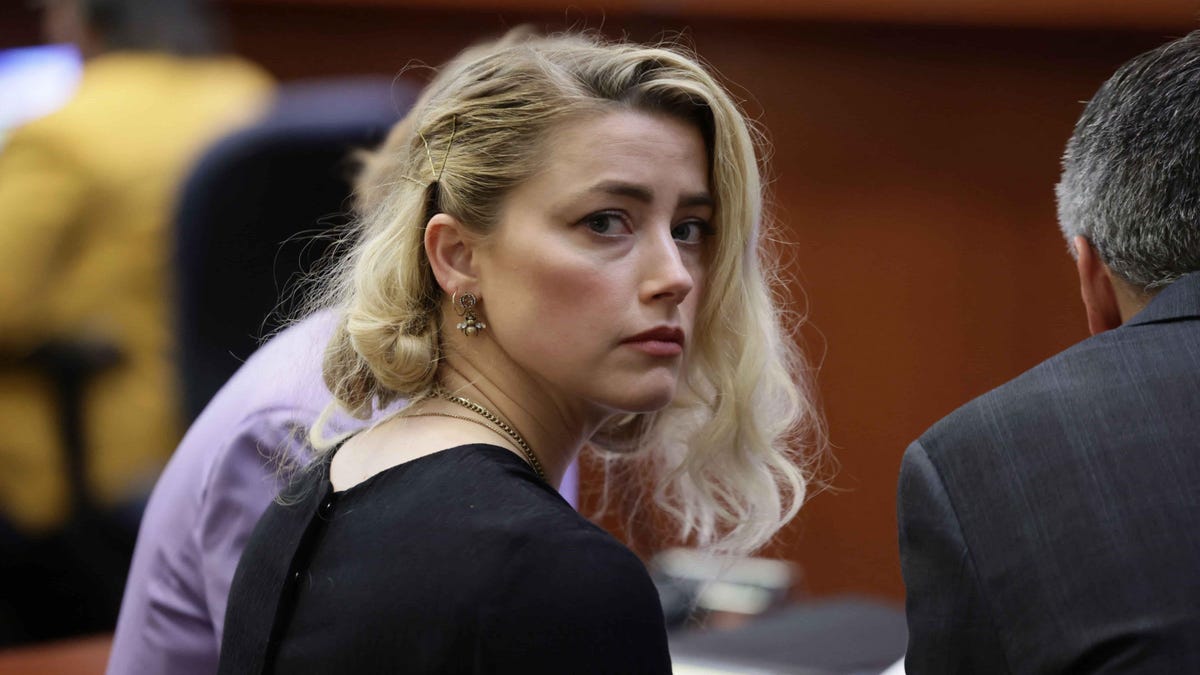 Amber Heard Continues To Suffer From Post-MeToo Victim Blaming