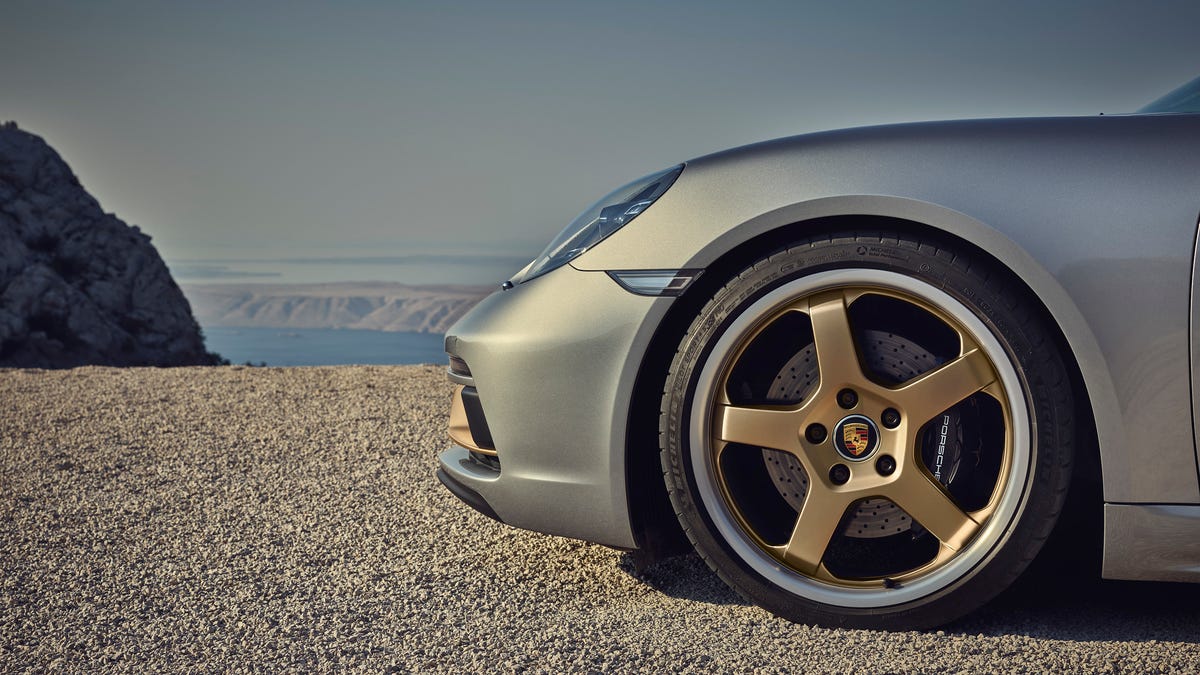 The Porsche Boxster 25 Years Edition has exceptional wheels