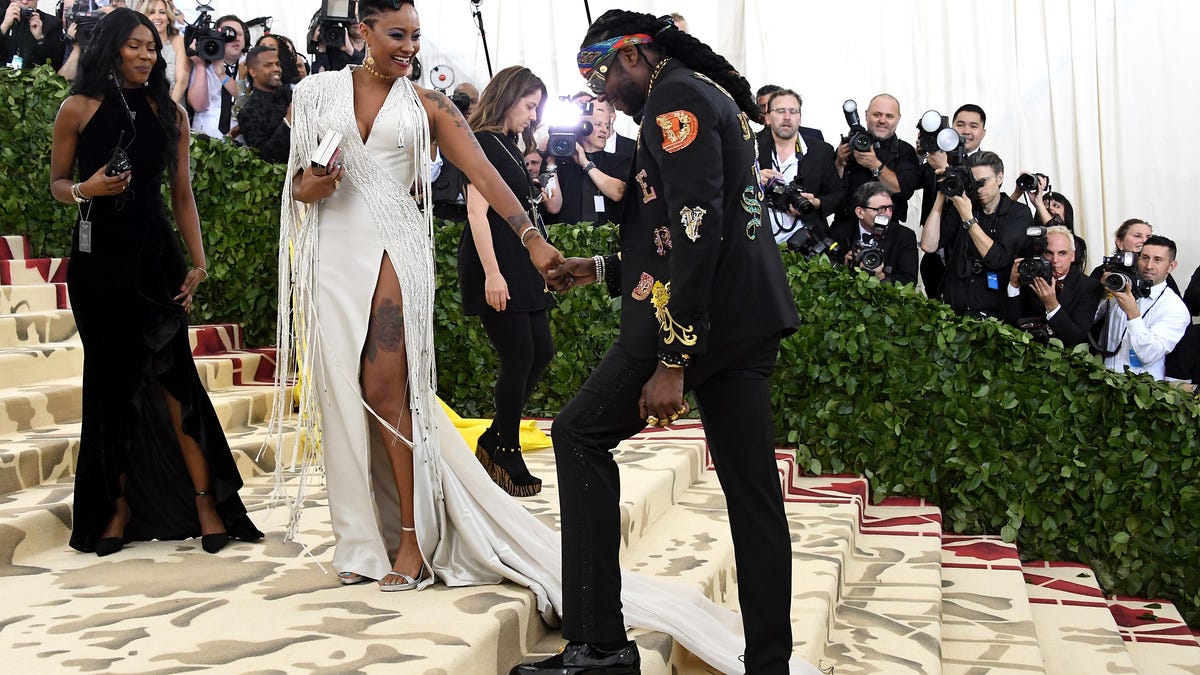 2 Chainz Married His Longtime Love At Miami S Versace Mansion