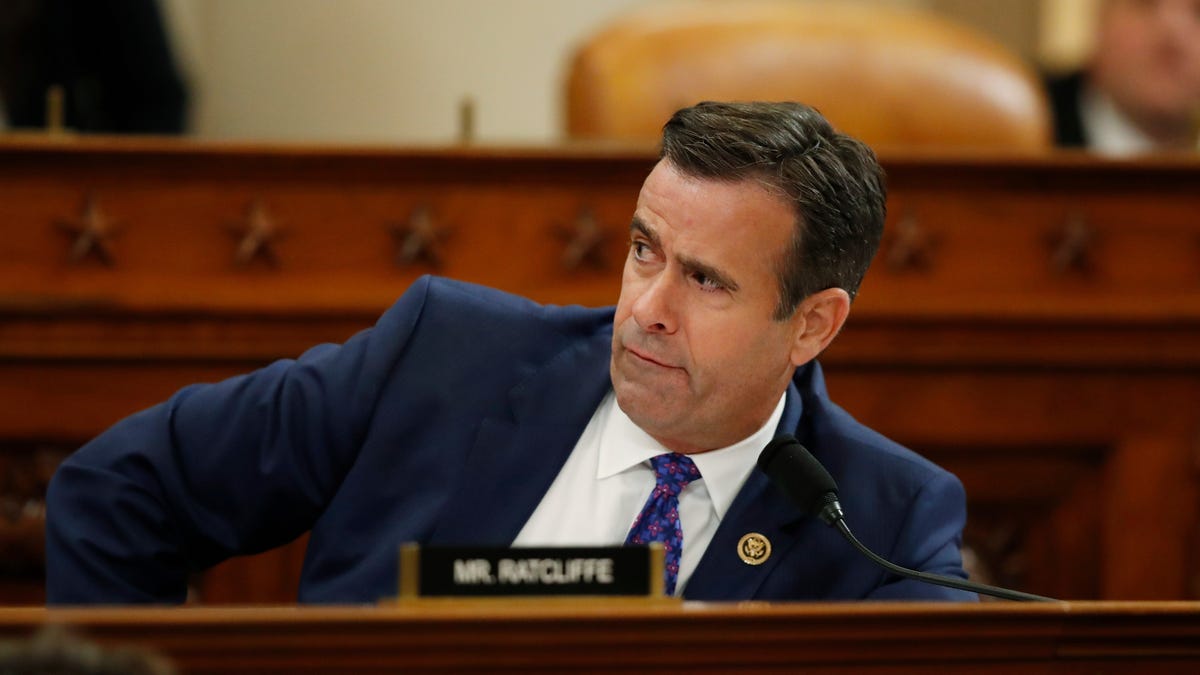 Pro-Trump Goof Dodges Questions on Trump Impeachment Tweets by Taking Obviously Fake Phone Call