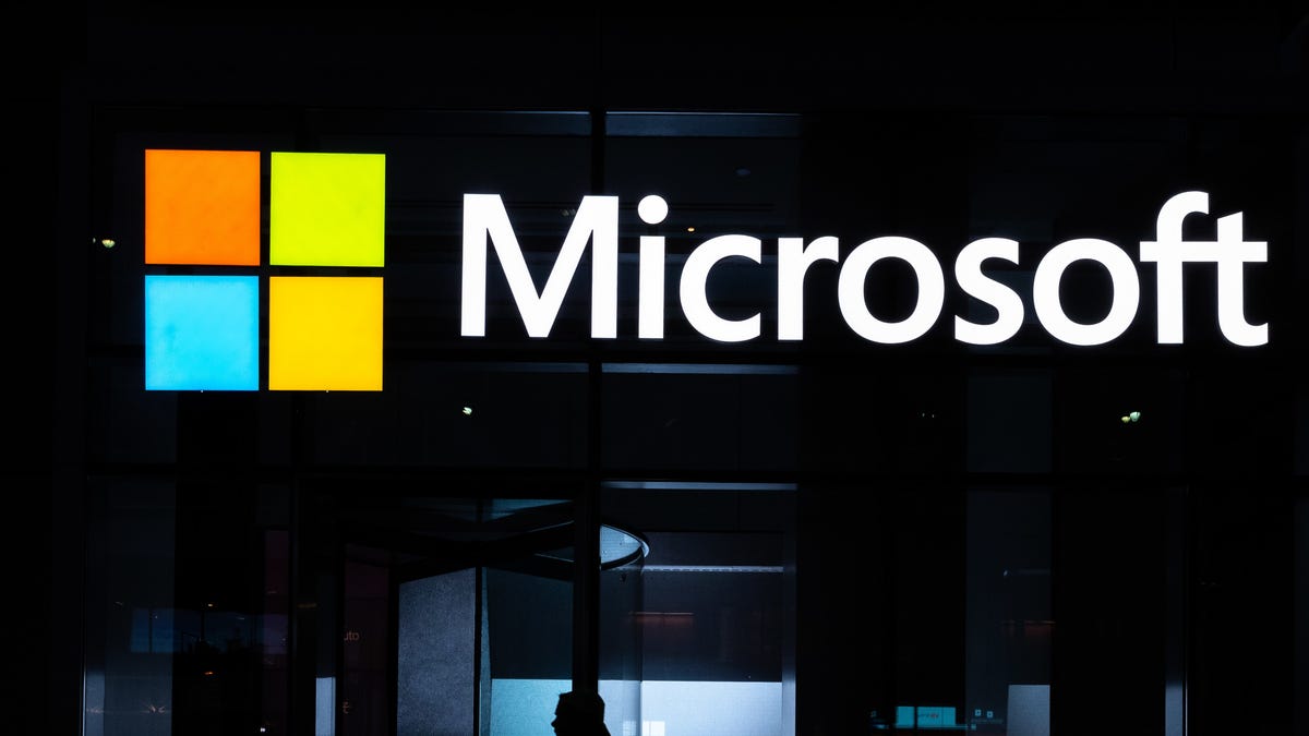 Microsoft's Switching Out MSN's Contract Journalists for AI