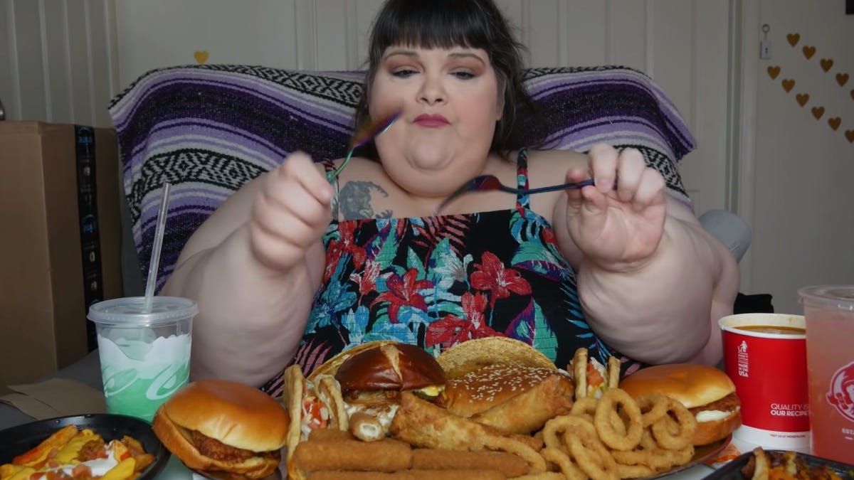 photo of The Out-of-Touch Adults' Guide To Kid Culture: Mukbang and Bullshido image
