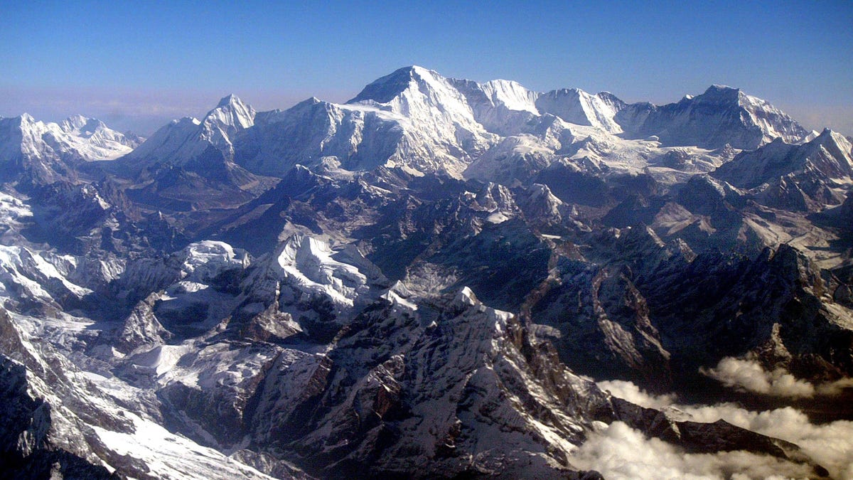 mount everest cryptocurrency