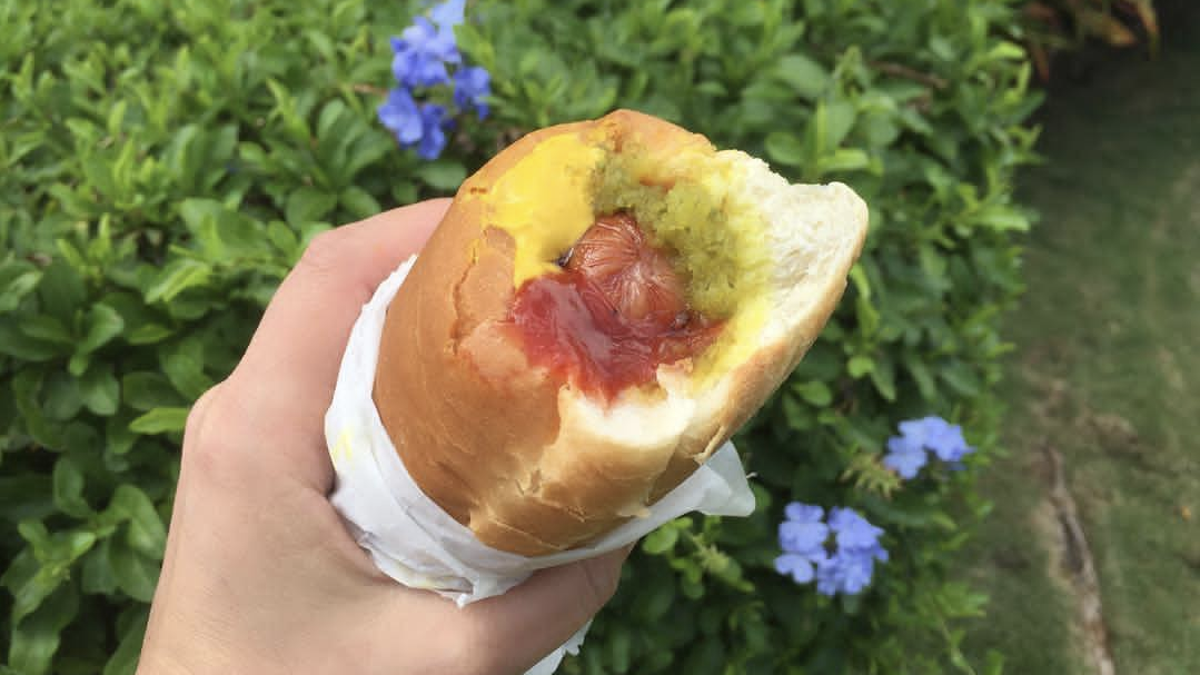 Hawaii Does Hot Dogs Differently