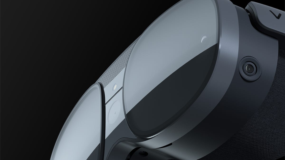 HTC تعطي نظرة أولية على المنافس خفيف الوزن Meta Quest Pro