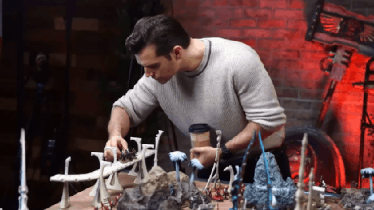 Watch Henry Cavill Utterly Geek Out at the Home of Warhammer