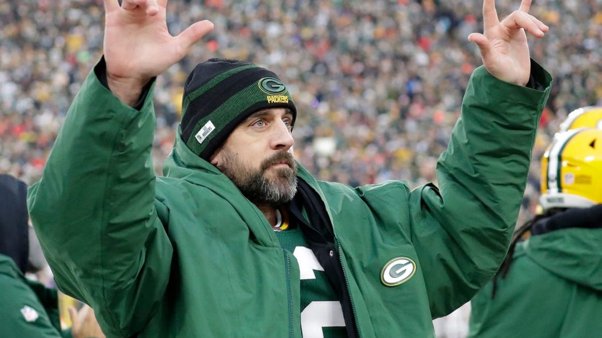 Reports Jets' restructures save 15.2M; Aaron Rodgers trade cap number