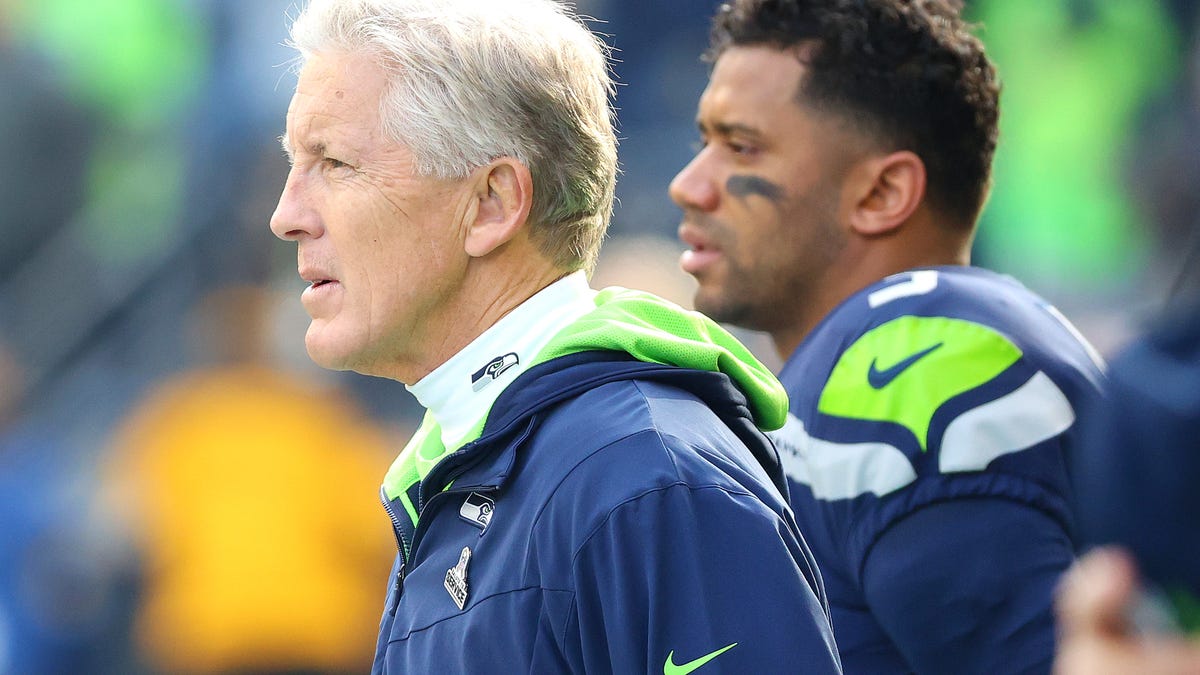 Russell Wilson heads to MileHigh, while Seattle and Pete