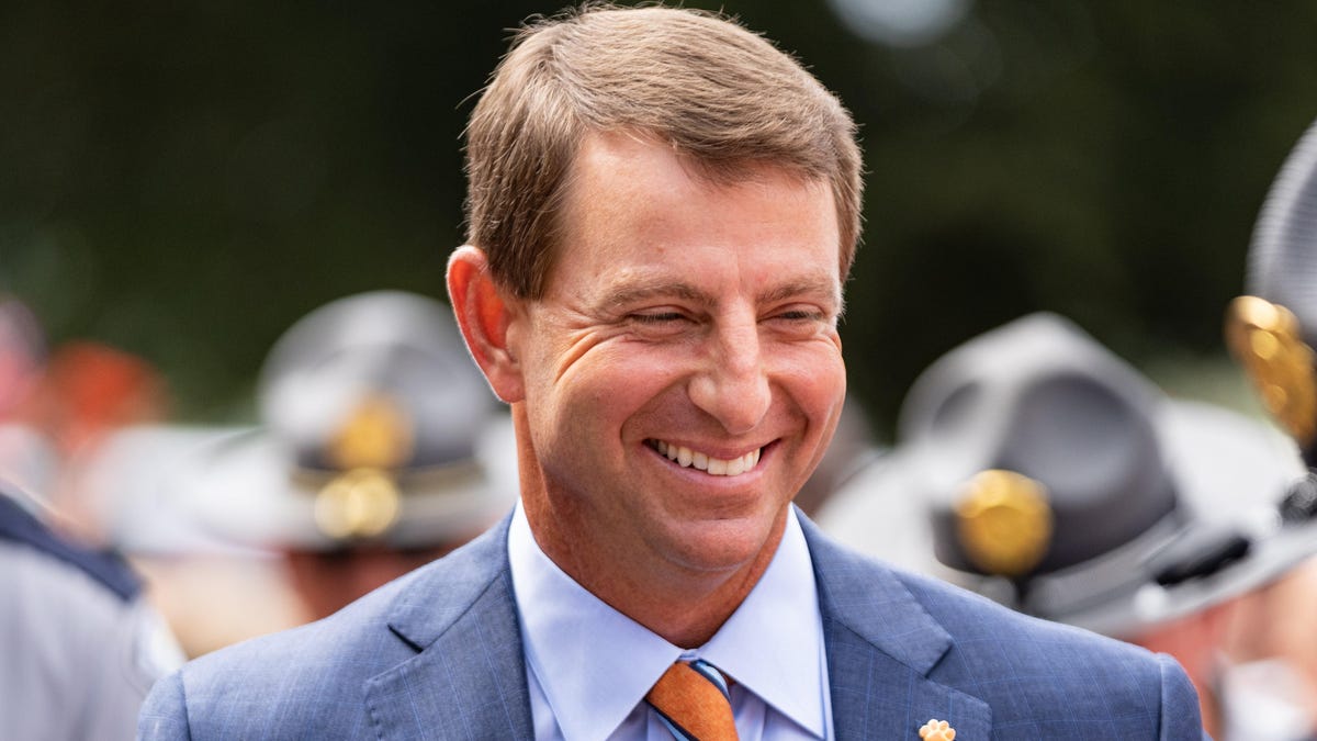 If only NIL money forced Dabo Swinney out of college football