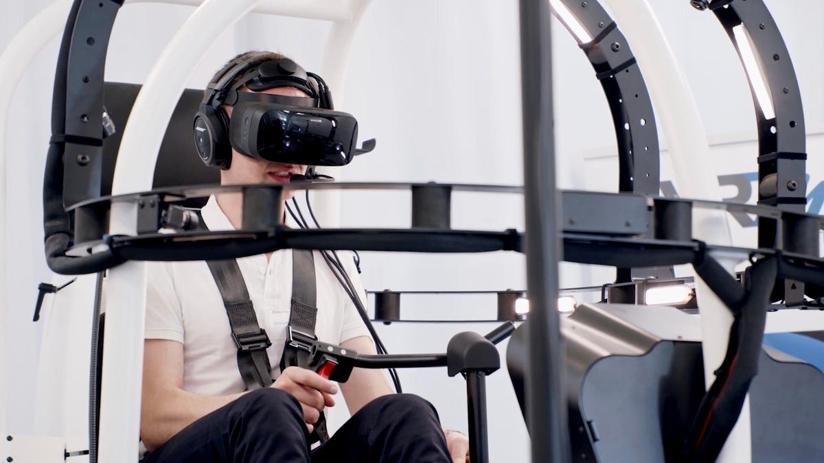 The FAA Is Utilizing VR Simulators to Take a look at Helicopter Security