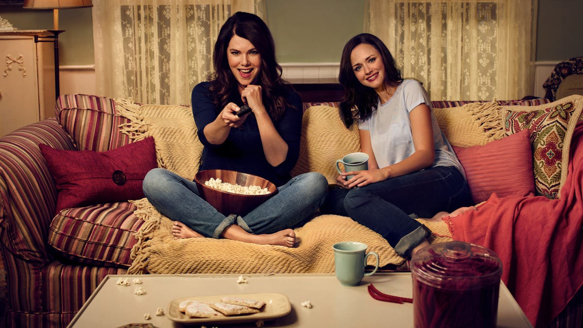 All the ways Ginny & Georgia isn't Gilmore Girls