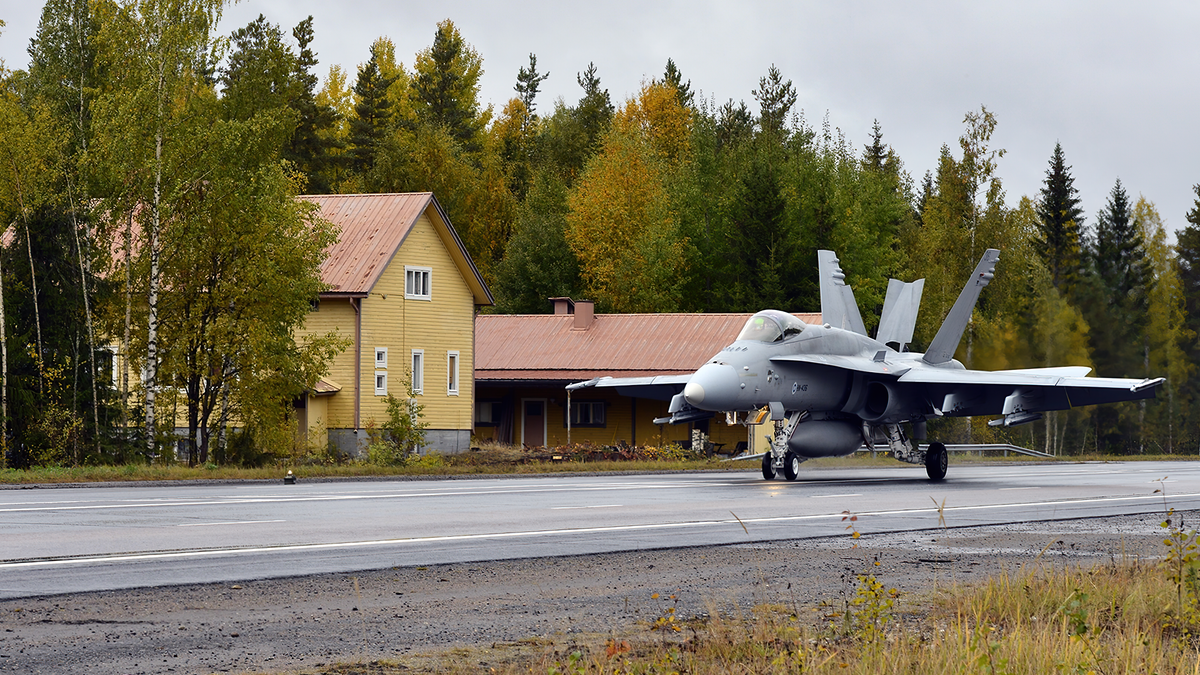 Finland Closes Highway for Air Force Runway Drills